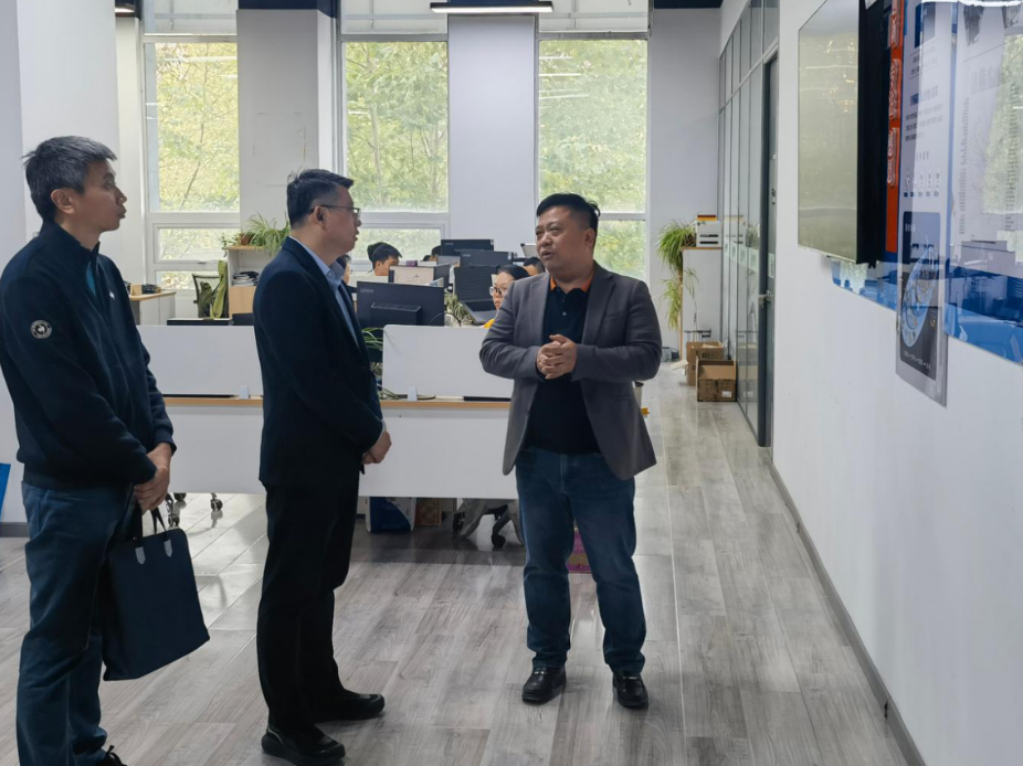 访企问需聚人才 产才融合促创新,大兴区产促中心赴北京天玑科技开展人才走访调研(图1) 访企问需聚人才 产才融合促创新,大兴区产促中心赴北京天玑科技开展人才走访调研(图1)